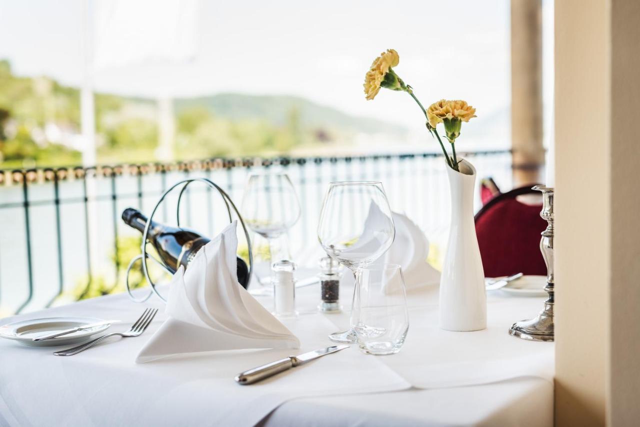 Rheinhotel Schulz อุนเคล ภายนอก รูปภาพ