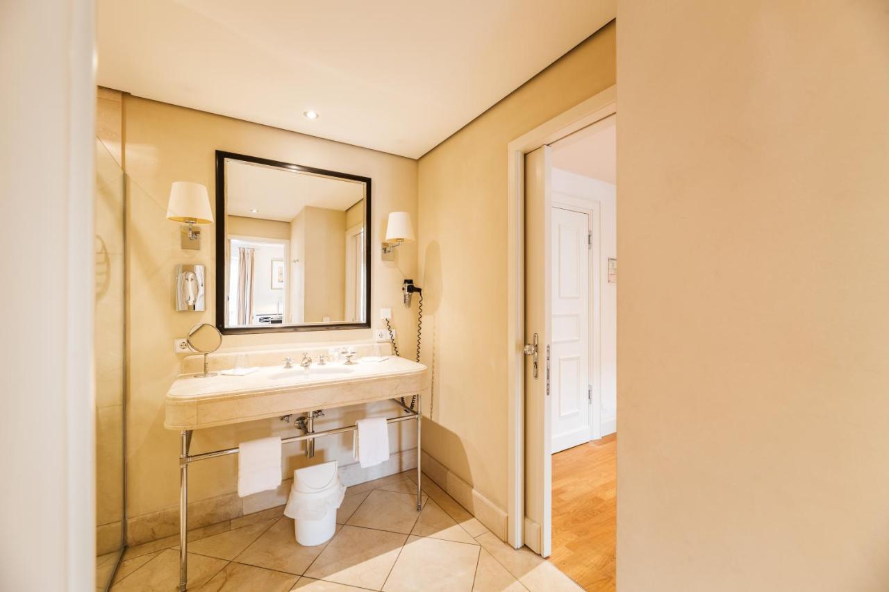Rheinhotel Schulz อุนเคล ภายนอก รูปภาพ