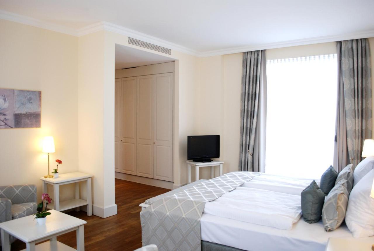 Rheinhotel Schulz อุนเคล ภายนอก รูปภาพ
