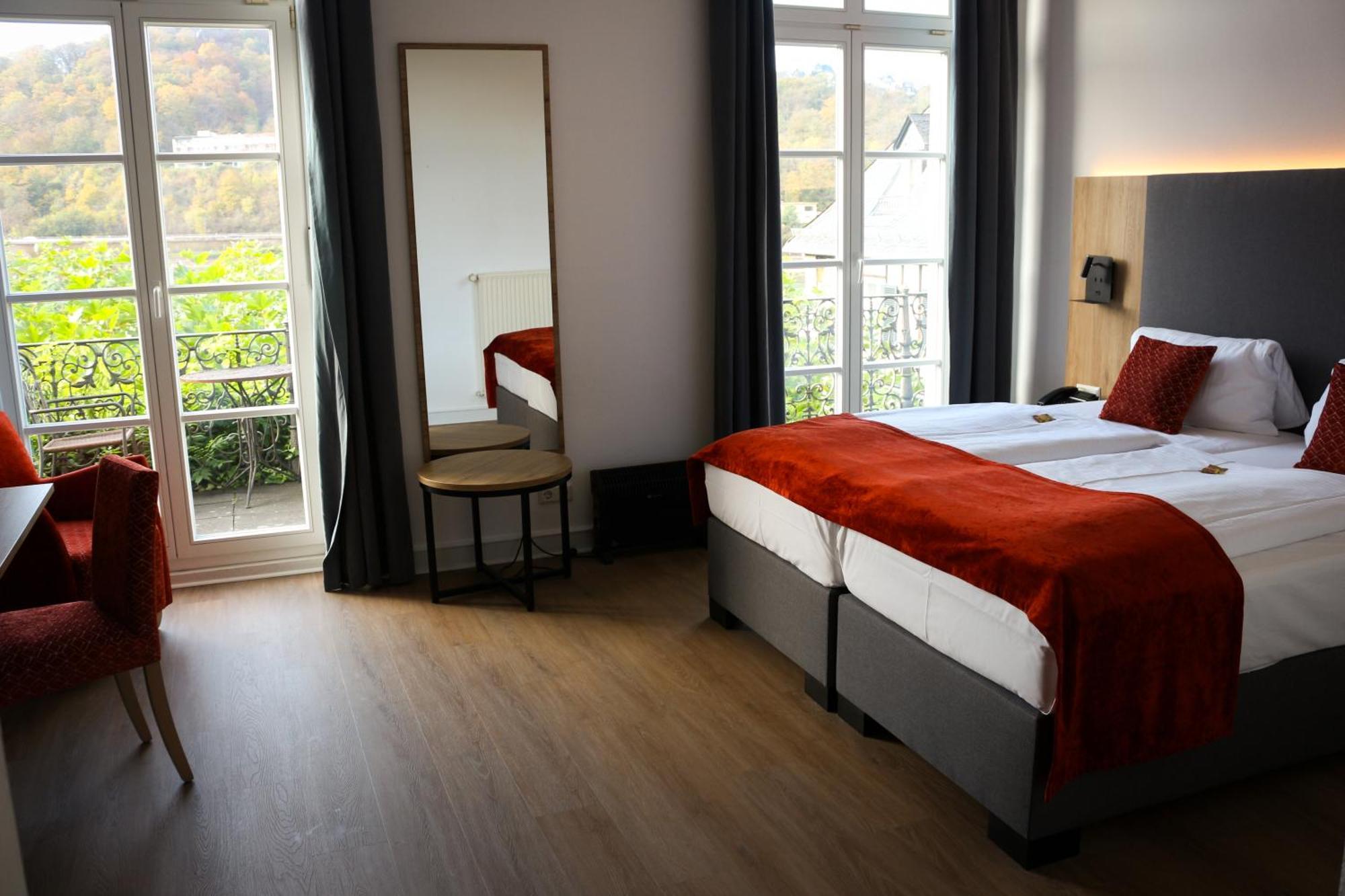 Rheinhotel Schulz อุนเคล ภายนอก รูปภาพ