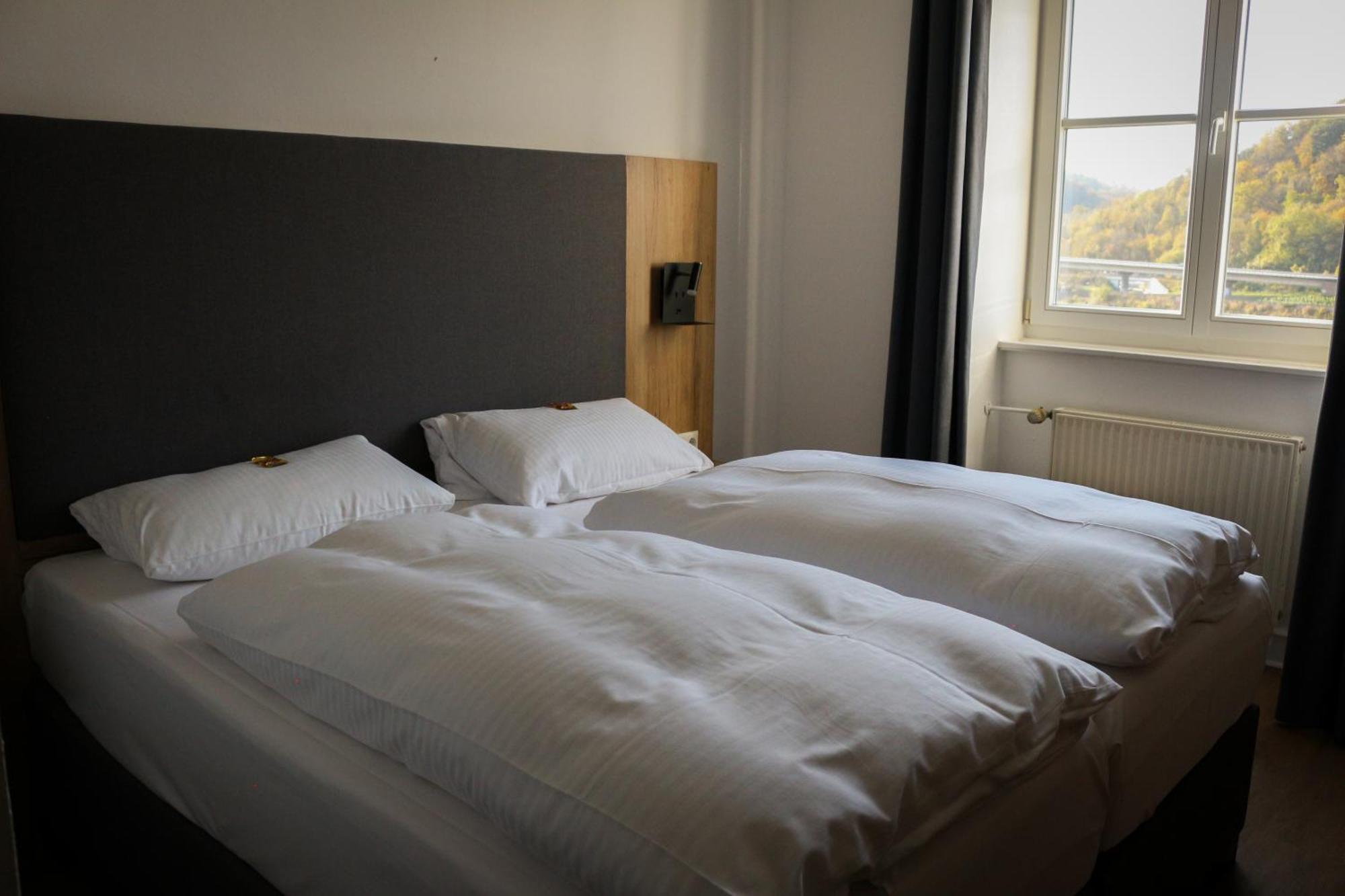 Rheinhotel Schulz อุนเคล ภายนอก รูปภาพ